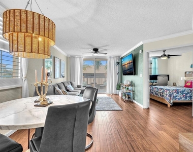 1801 N Flagler Drive - Photo Thumbnail 6