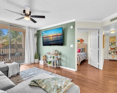 1801 N Flagler Drive - Photo Thumbnail 11