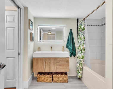 1801 N Flagler Drive - Photo Thumbnail 25