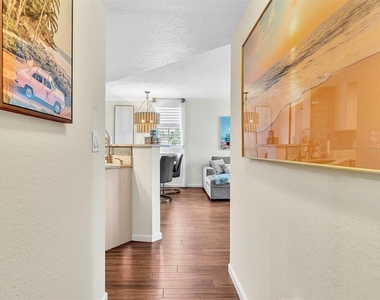 1801 N Flagler Drive - Photo Thumbnail 28