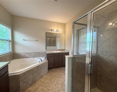 3795 Marietta Way - Photo Thumbnail 20