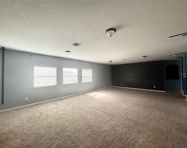 3795 Marietta Way - Photo Thumbnail 15
