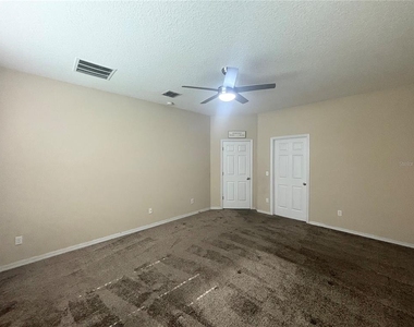 3795 Marietta Way - Photo Thumbnail 11
