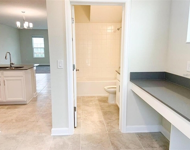 1316 Swift Creek Way - Photo Thumbnail 9
