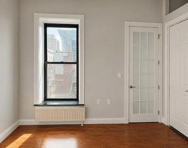 202 East 13th Street - Photo Thumbnail 3