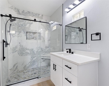 11958 Murray Avenue - Photo Thumbnail 22