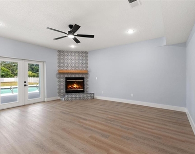 11958 Murray Avenue - Photo Thumbnail 11
