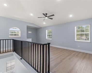 11958 Murray Avenue - Photo Thumbnail 27