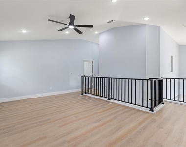 11958 Murray Avenue - Photo Thumbnail 30