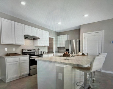 3464 Sandalwood Isle Way - Photo Thumbnail 2