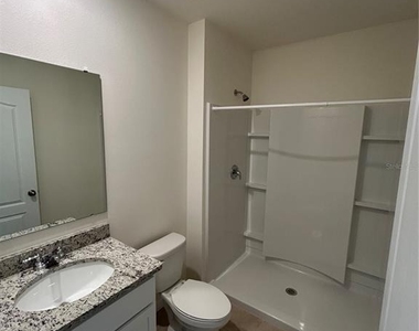 3464 Sandalwood Isle Way - Photo Thumbnail 16