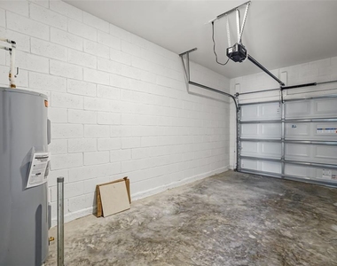 6053 Zen Way - Photo Thumbnail 27