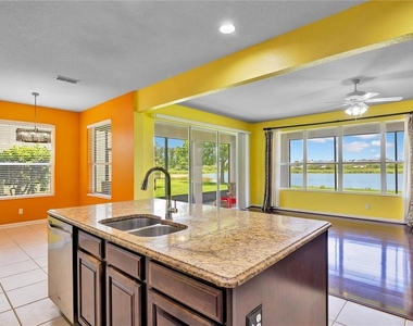 7325 Derexa Drive - Photo Thumbnail 13
