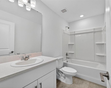 3607 Main Harbor Drive S - Photo Thumbnail 17