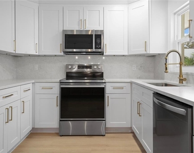 1501 Druid Isle Road - Photo Thumbnail 20