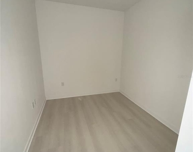 5579 Millenia Park Boulevard - Photo Thumbnail 10