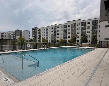 5579 Millenia Park Boulevard - Photo Thumbnail 10