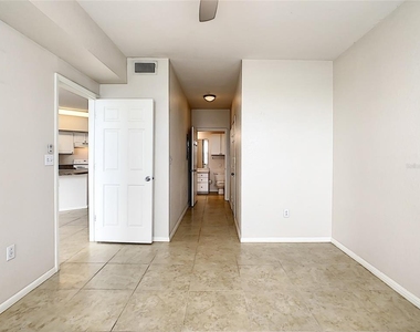 911 N Orange Avenue - Photo Thumbnail 19