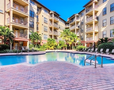 911 N Orange Avenue - Photo Thumbnail 30