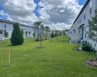 513 Legacy Loop - Photo Thumbnail 30