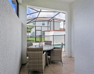 1592 Slice Way - Photo Thumbnail 13