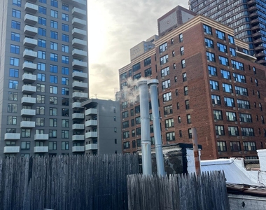 509 East 88th Street - Photo Thumbnail 5
