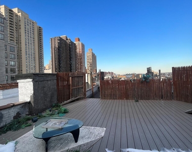 509 East 88th Street - Photo Thumbnail 7