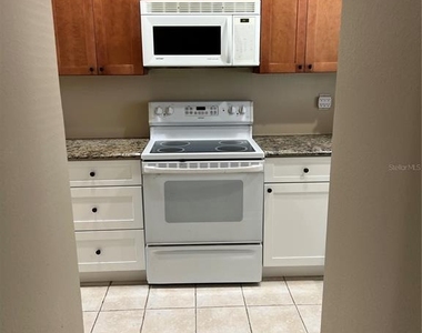 2200 S Palmetto Avenue - Photo Thumbnail 5