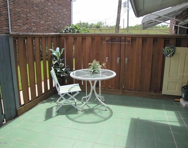 2200 S Palmetto Avenue - Photo Thumbnail 15