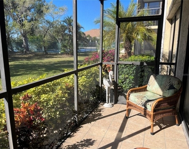 612 Bird Bay Drive S - Photo Thumbnail 10