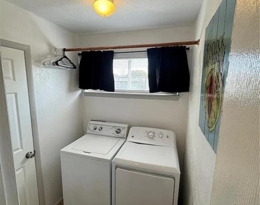 1836 Warringwood Drive - Photo Thumbnail 9