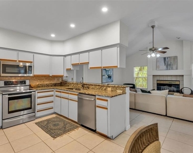 6664 Chadron Court - Photo Thumbnail 11