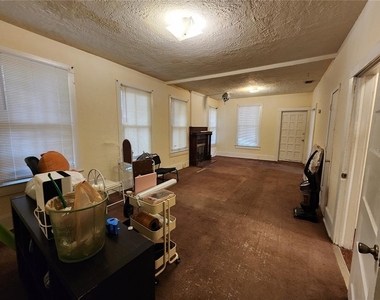 812 Se 4 Avenue - Photo Thumbnail 10