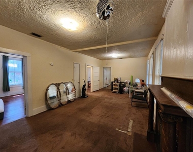 812 Se 4 Avenue - Photo Thumbnail 11