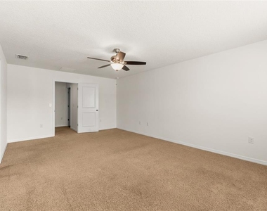 8008 Sw 62nd Court - Photo Thumbnail 23