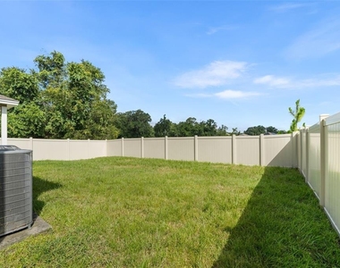 8008 Sw 62nd Court - Photo Thumbnail 43