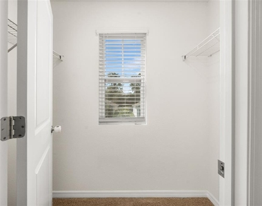 8008 Sw 62nd Court - Photo Thumbnail 27