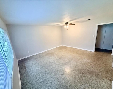 932 Ne 6th Avenue - Photo Thumbnail 6