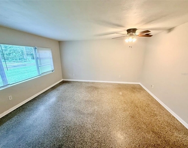 932 Ne 6th Avenue - Photo Thumbnail 5