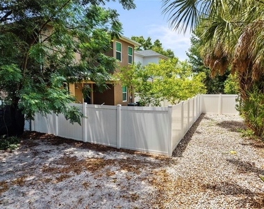 2106 E 17th Avenue - Photo Thumbnail 38