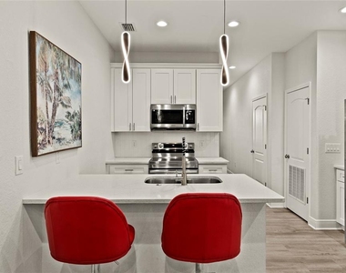 2106 E 17th Avenue - Photo Thumbnail 17