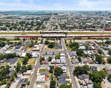 2106 E 17th Avenue - Photo Thumbnail 44