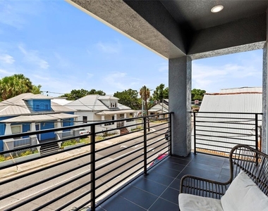 2106 E 17th Avenue - Photo Thumbnail 10