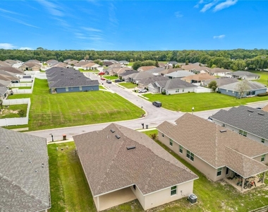 187 Nw 45th Loop - Photo Thumbnail 40