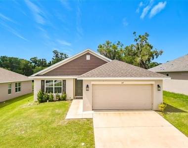 187 Nw 45th Loop - Photo Thumbnail 3