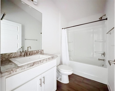 187 Nw 45th Loop - Photo Thumbnail 36