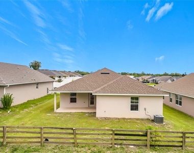 187 Nw 45th Loop - Photo Thumbnail 38
