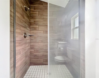 187 Nw 45th Loop - Photo Thumbnail 27