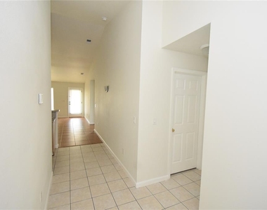 30 Eton Lane - Photo Thumbnail 26
