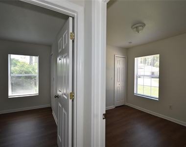 30 Eton Lane - Photo Thumbnail 27